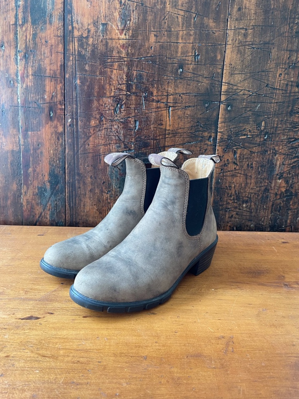 Blundstone 1677 Rustic Brown Chelsea Boots Women's 7.5 US - Picture 6 of 13
